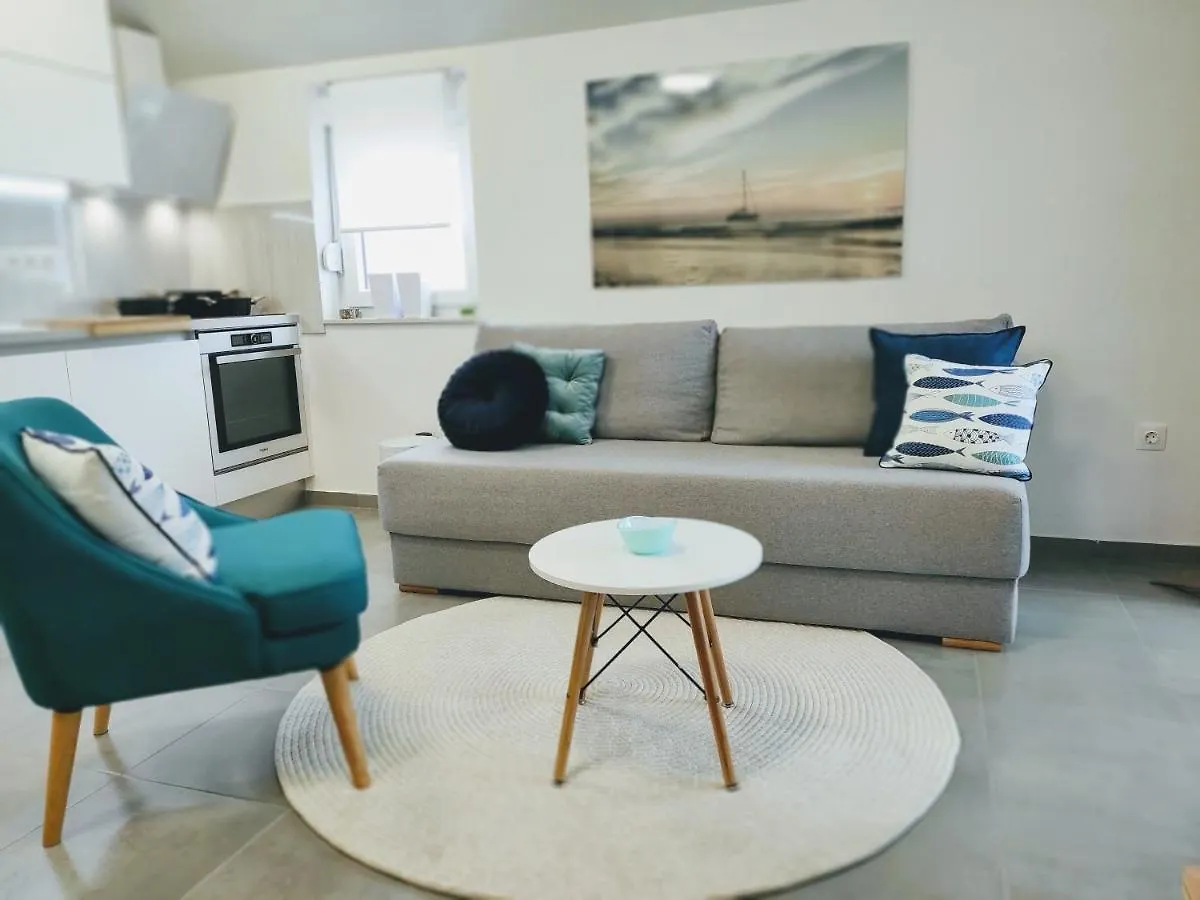 Apartment Sunrise Mandre