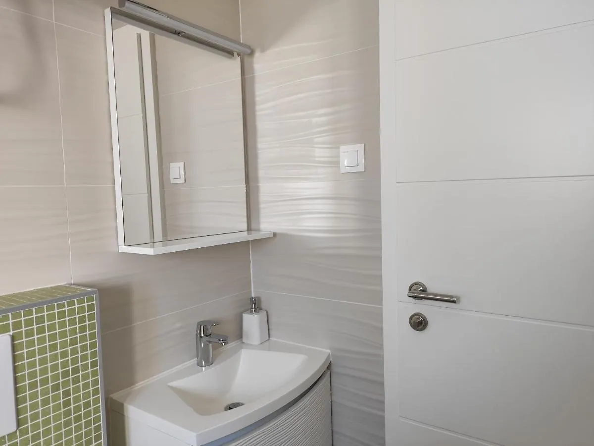 Apartment Sunrise Mandre 0*,  Croatia